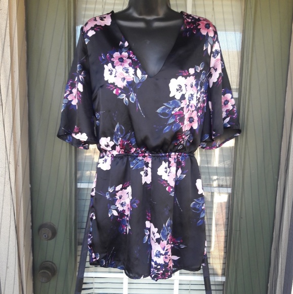 Charlotte Russe Other - 🛍🛍💅🎀 Charlotte Russe Romper